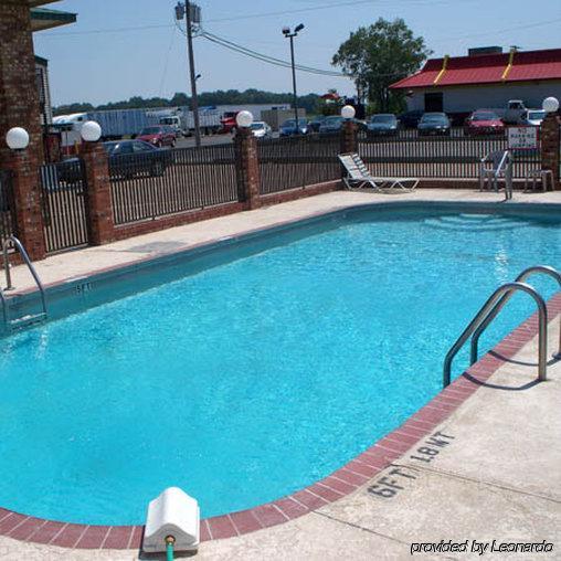 Regency Travel Inn Hayti Facilities photo